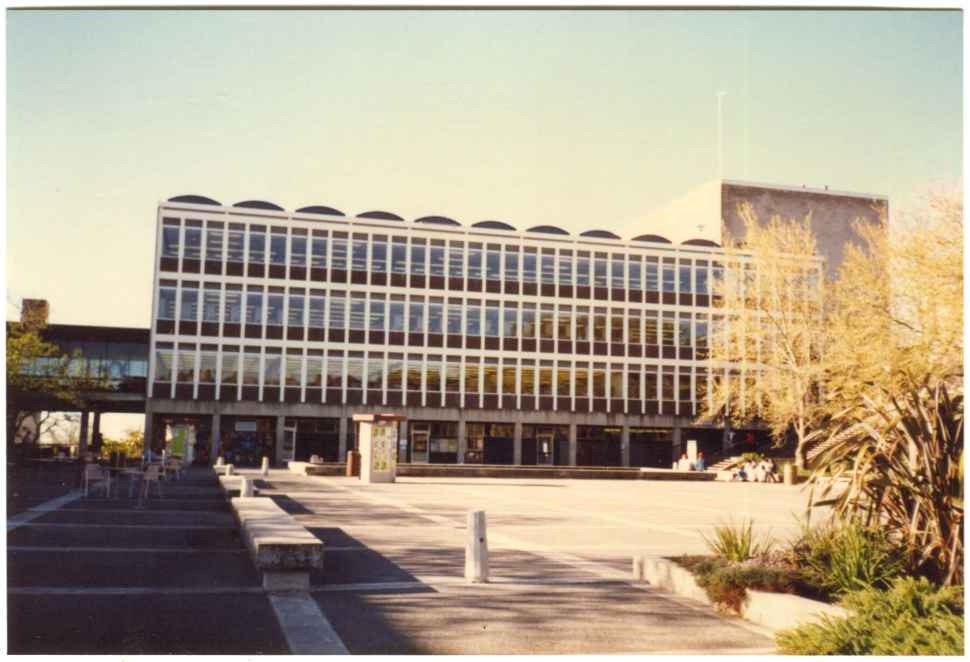 25-Louise-Keen---Flinders-Library-1989.jpg