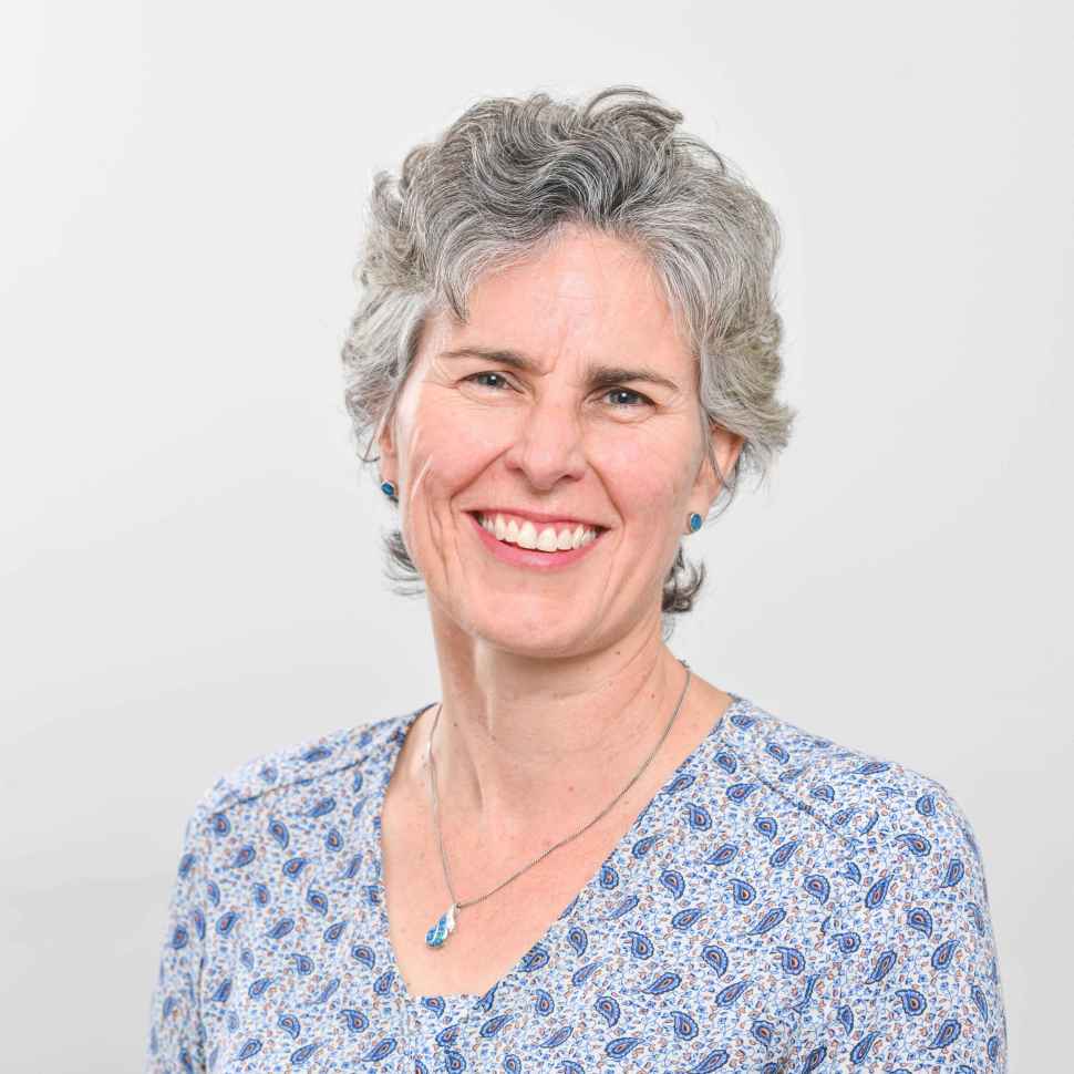Headshot of Joyce Ramos