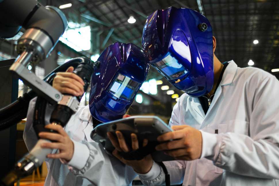 FFF-Cobotic-Welding.jpg