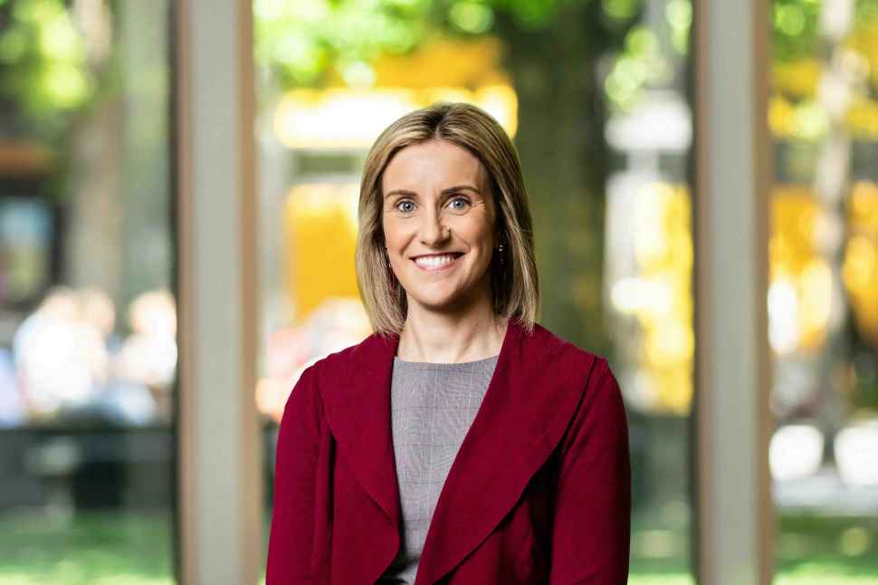 Dr Lisa Furlong