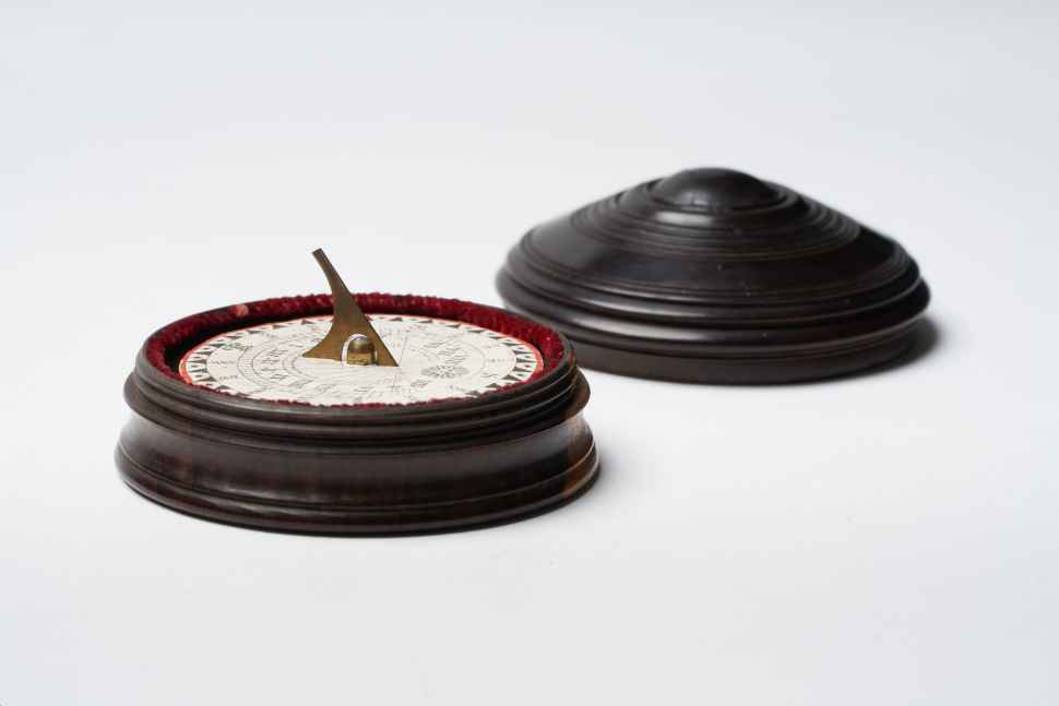 Matthew Flinders_Compass_006_photo Sam Roberts_LoRes .jpg