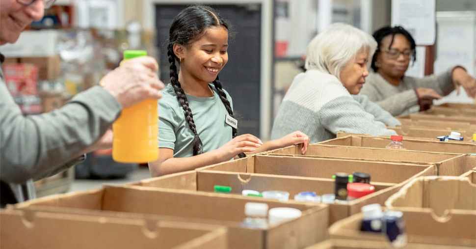 Solving the hunger crisis with dignity