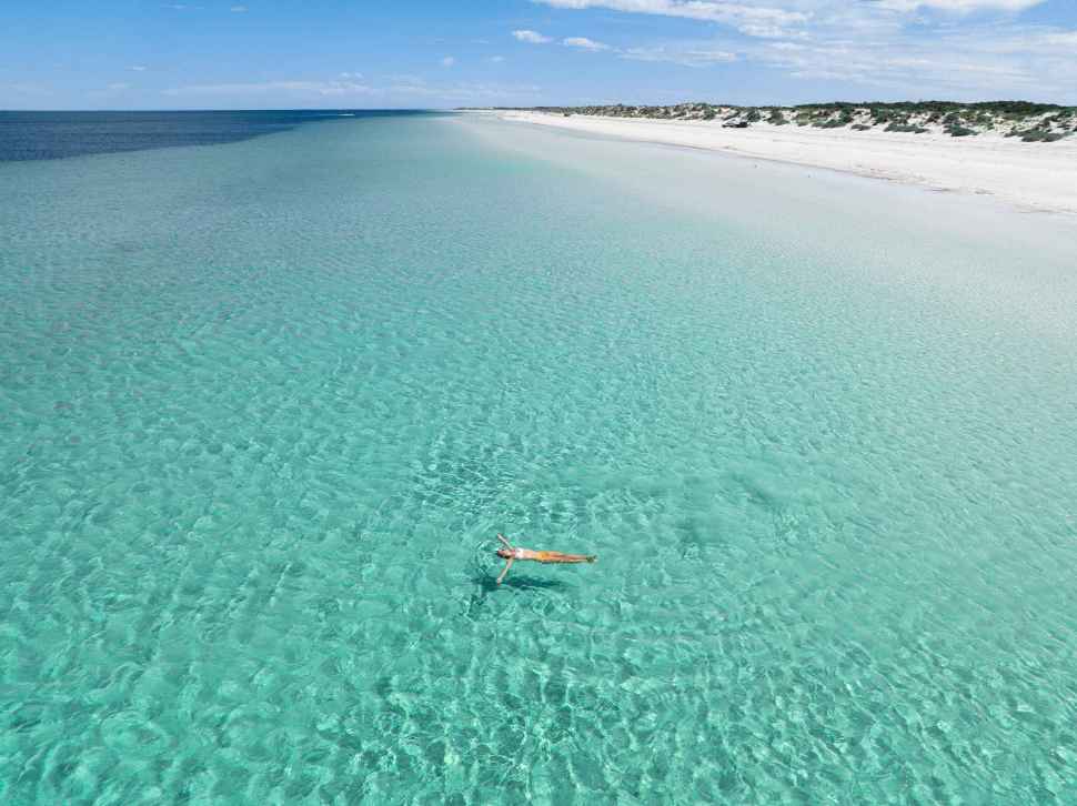 Wauraltee-Beach_Yorke Peninsula_Credit-Riley-Williams.jpg