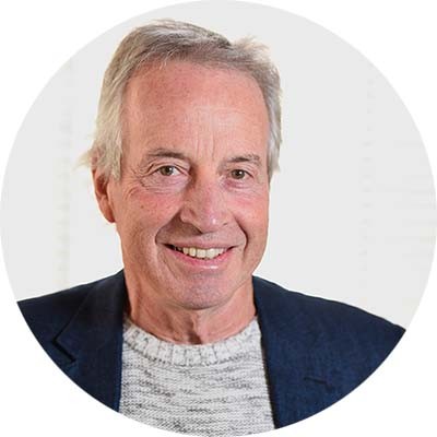 Professor Robert Saint